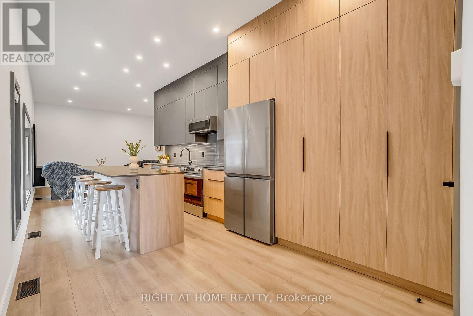 1169 DAVENPORT ROAD