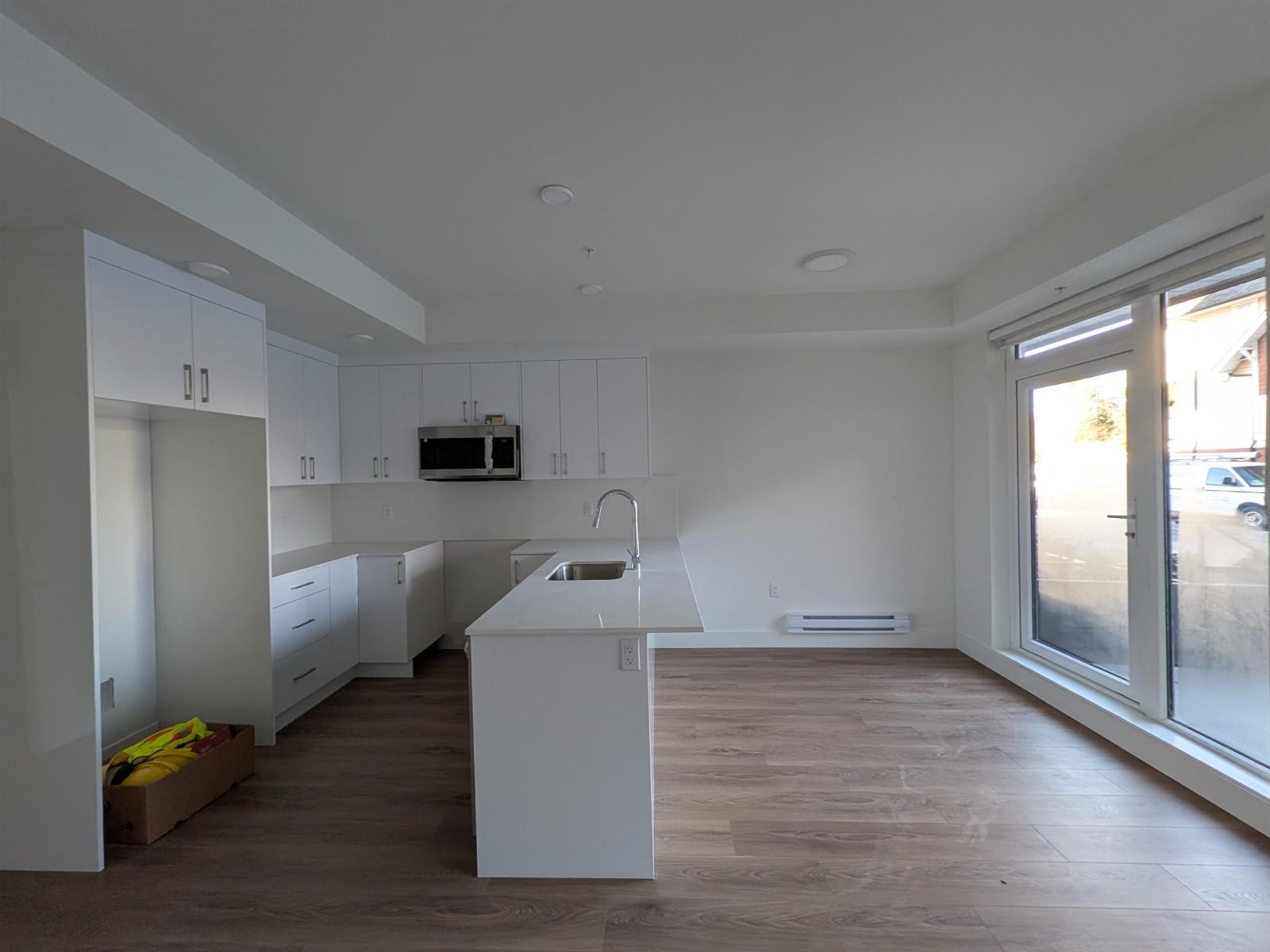 110 15739 FRASER HIGHWAY