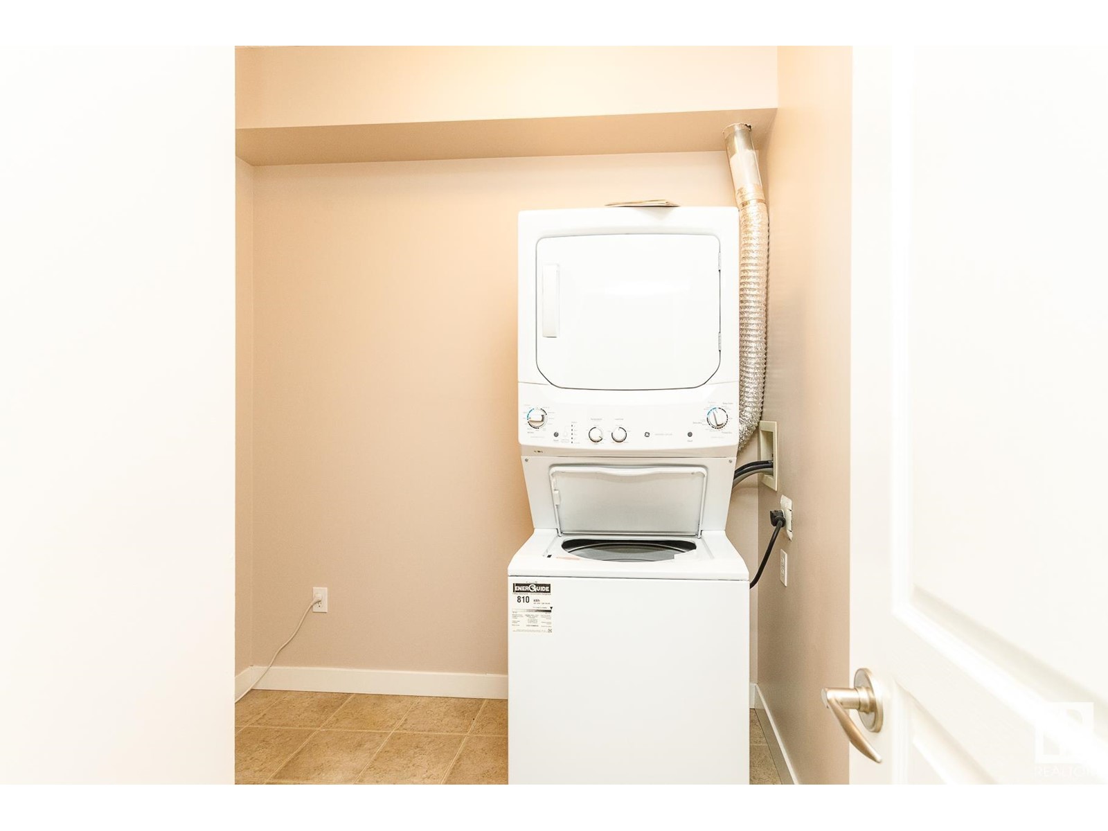 #216 8931 156 ST NW