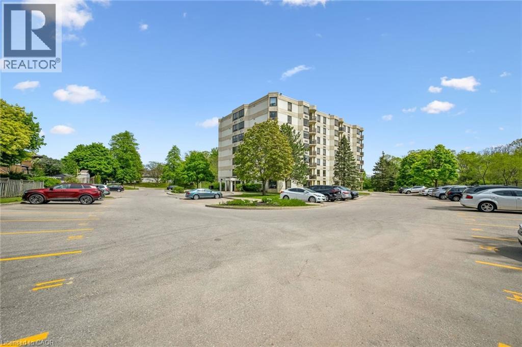 688 PRESTON Parkway Unit# 101