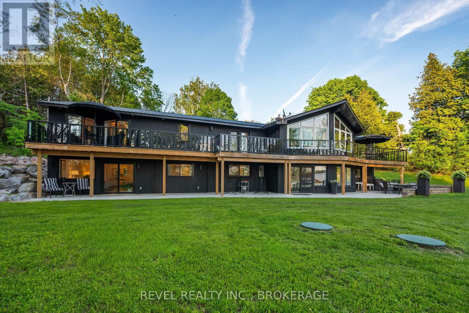 98 JUNIPER LANE
