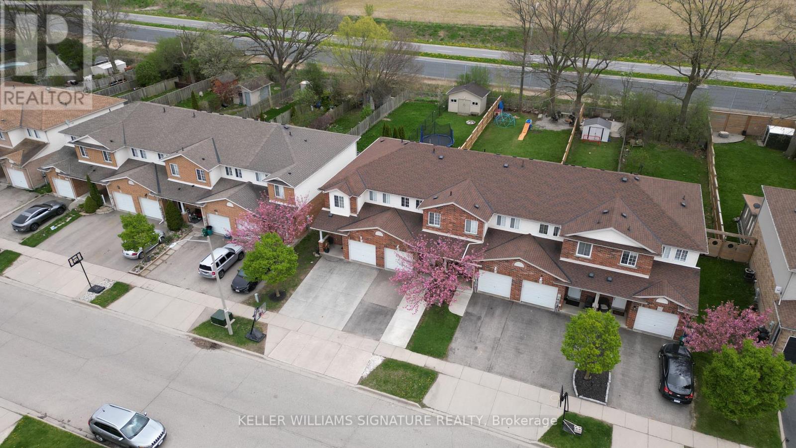 203 LANGLAW DRIVE