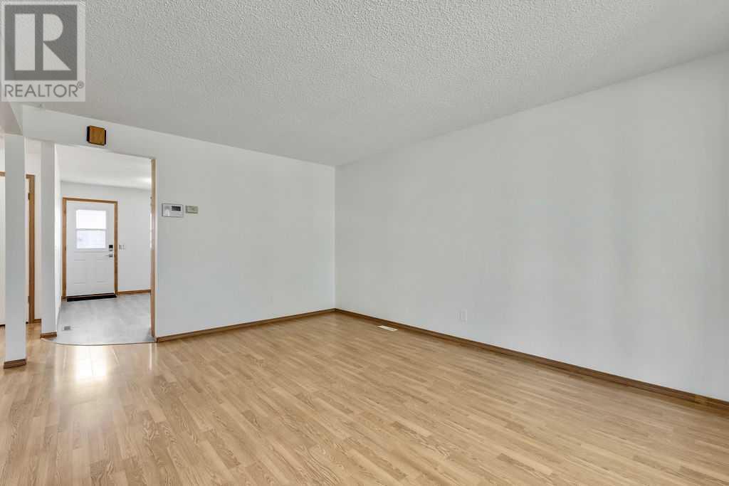 88 Castlebrook Rise NE