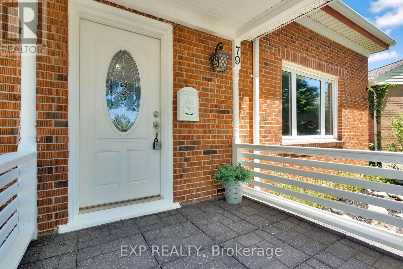 79 HEATHER PLACE
