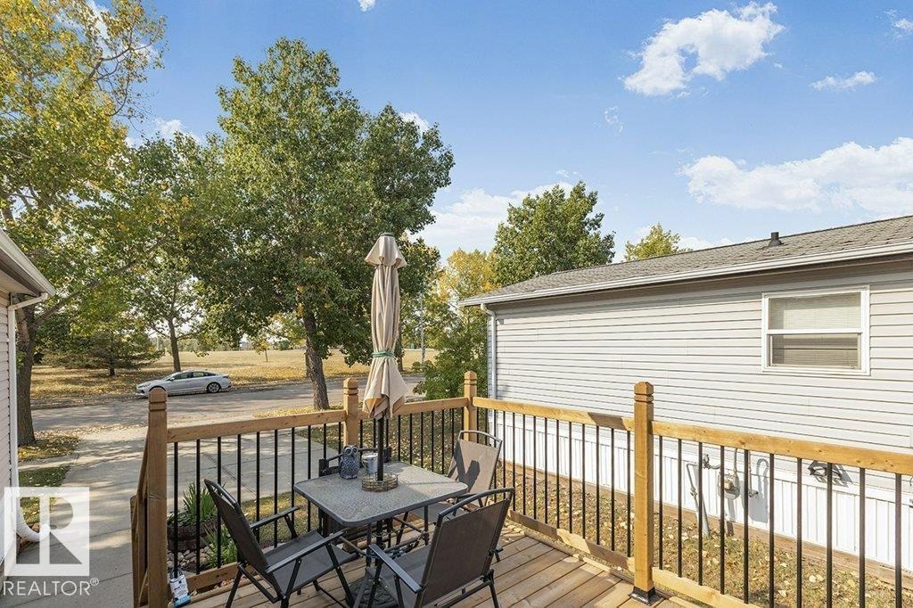 1622 66 AV NW