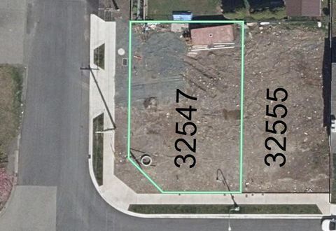 32547 MARSHALL ROAD Abbotsford BC V2T1A8