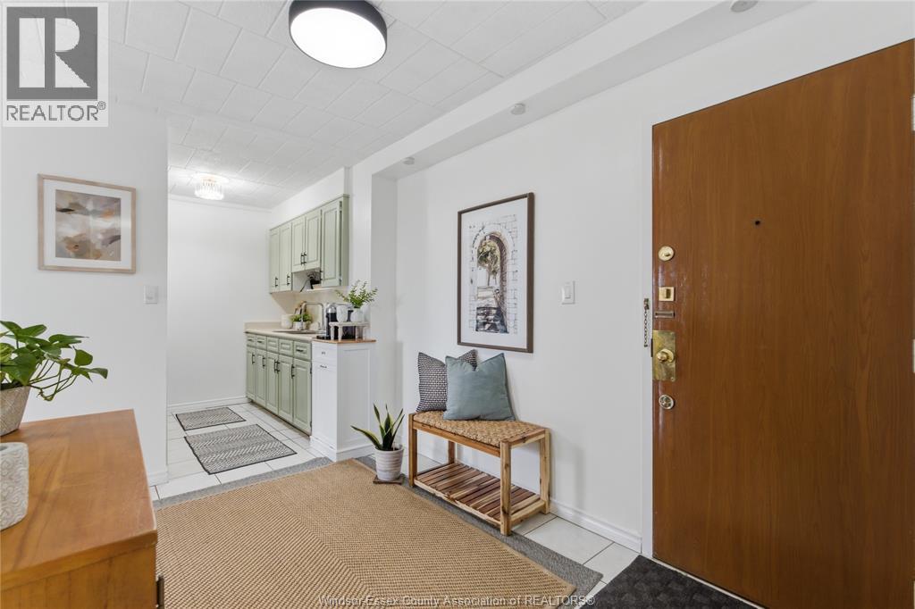 6235 THORNBERRY Unit# 262