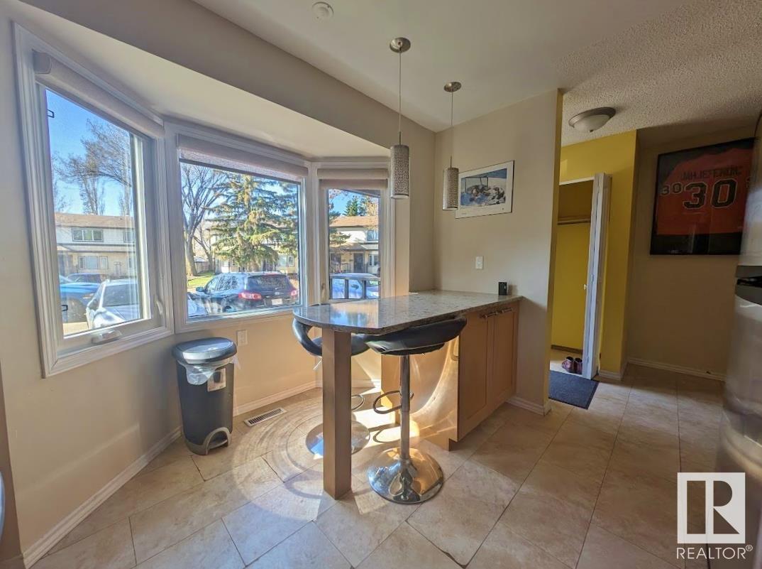 2117 141 AV NW