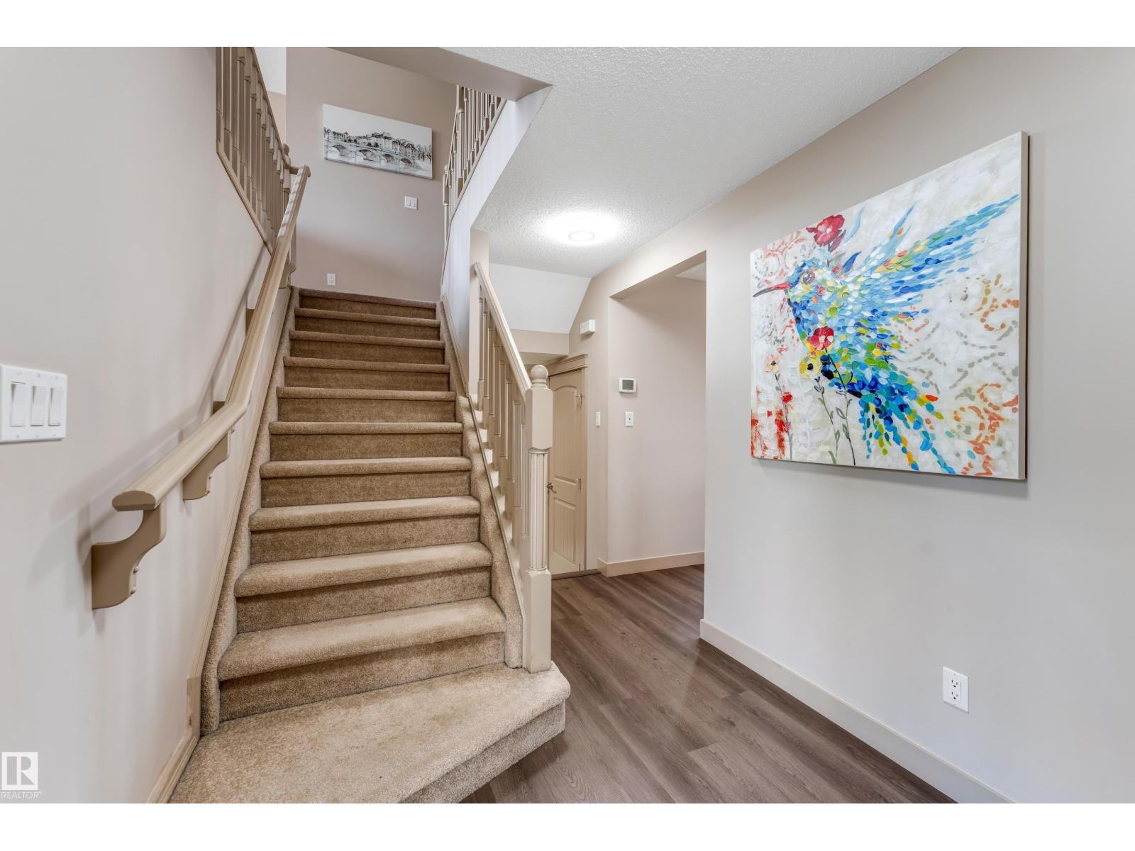 463 Tamarack Green NW