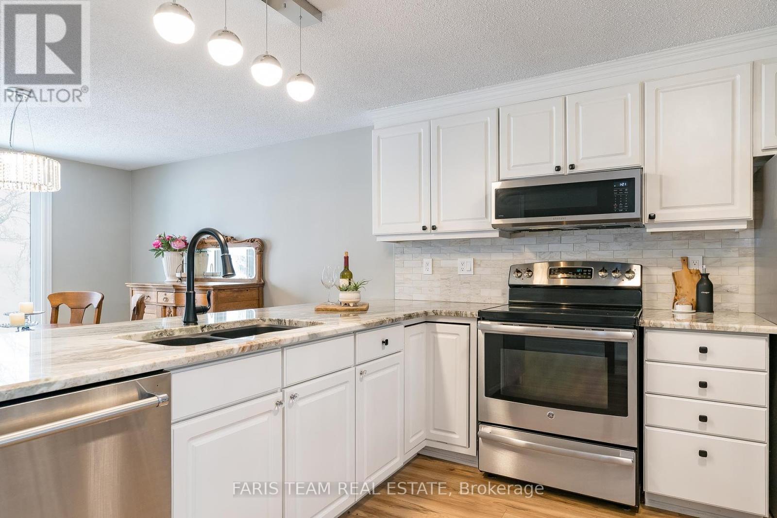 49 RIDGEWAY AVENUE