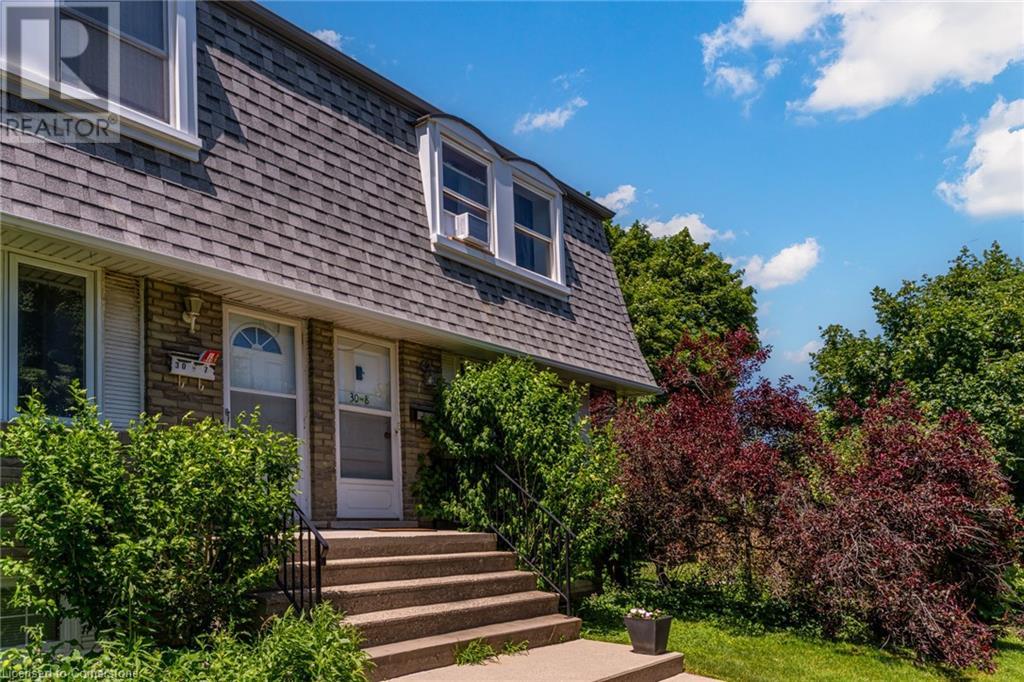30 COACHWOOD Road Unit# 8