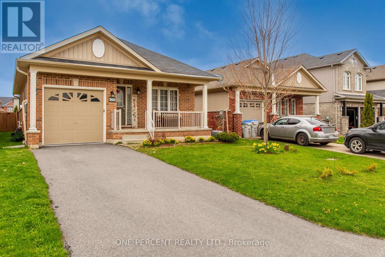 360 ARMSTRONG STREET W