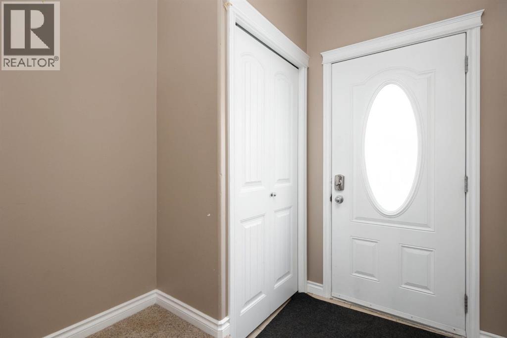 33, 180 Riverstone Ridge