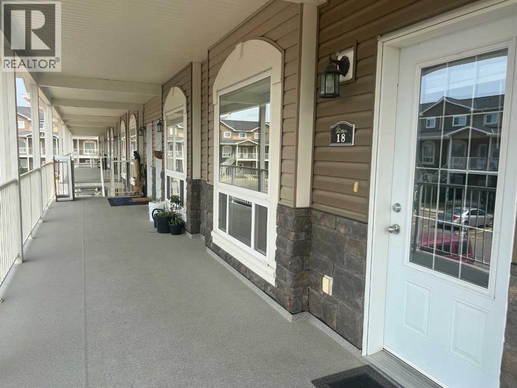 18, 45 Keystone Terrace W