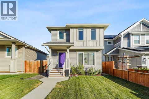 377 Moonlight Way W Lethbridge AB T1J5B9