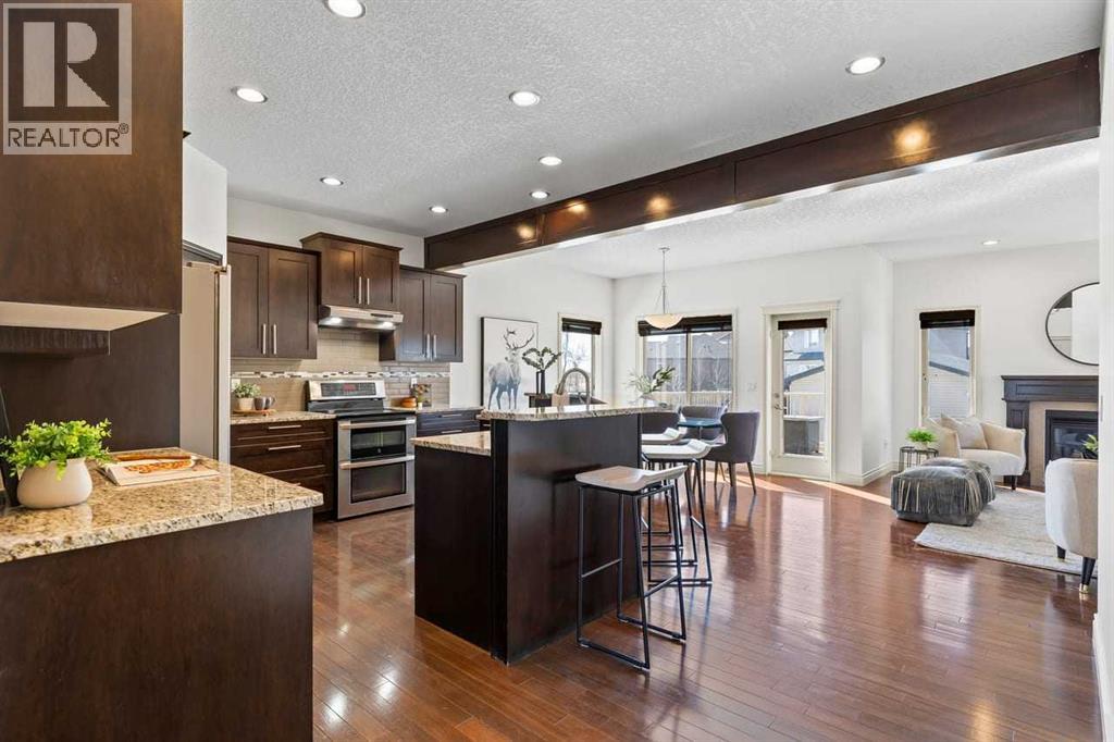 311 Railway Point  SE