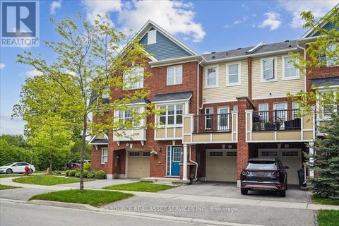 33 COLONEL FRANK CHING CRESCENT Brampton (Fletcher's West) ON L6Y5W6