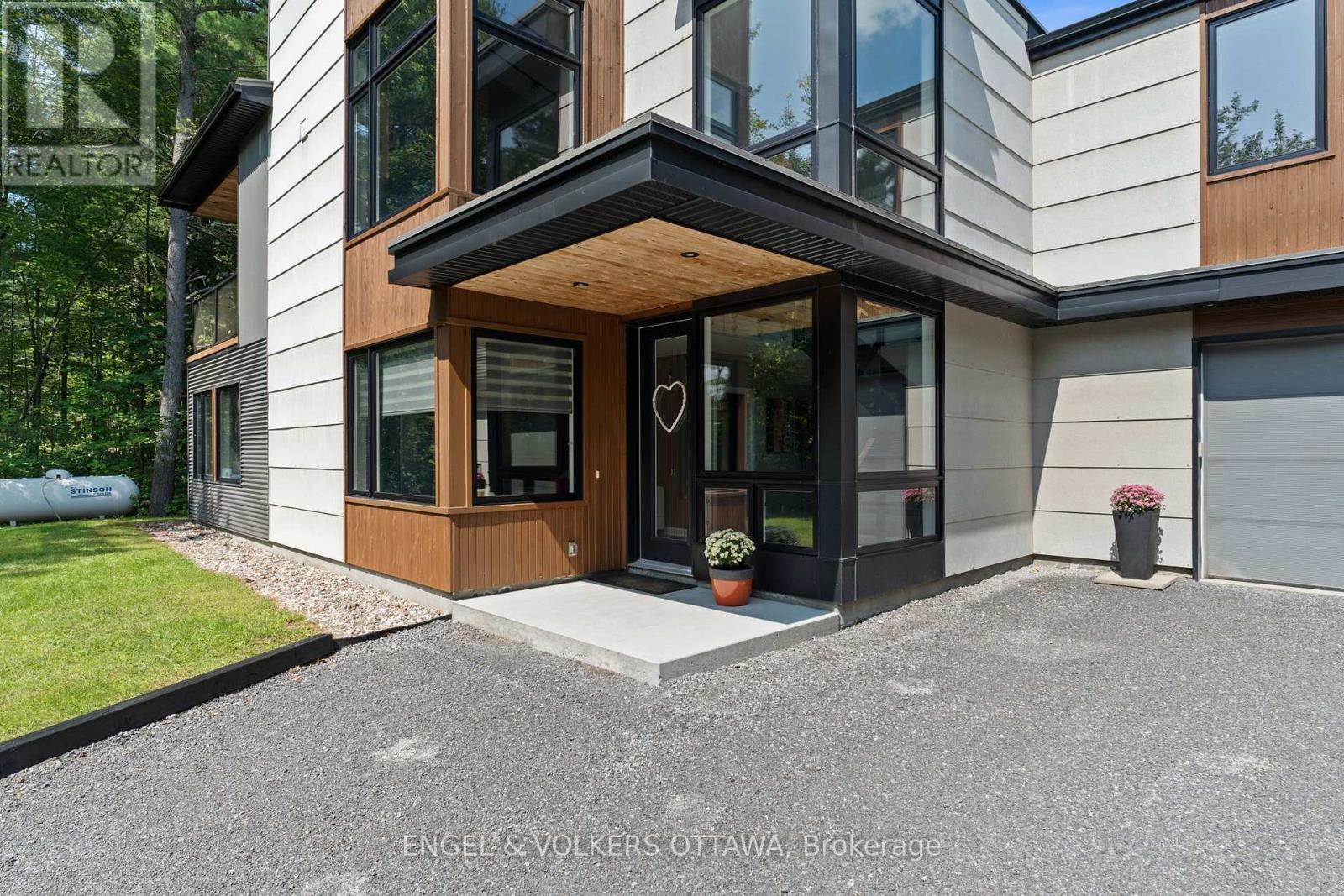 108 EDITH MARGARET PLACE