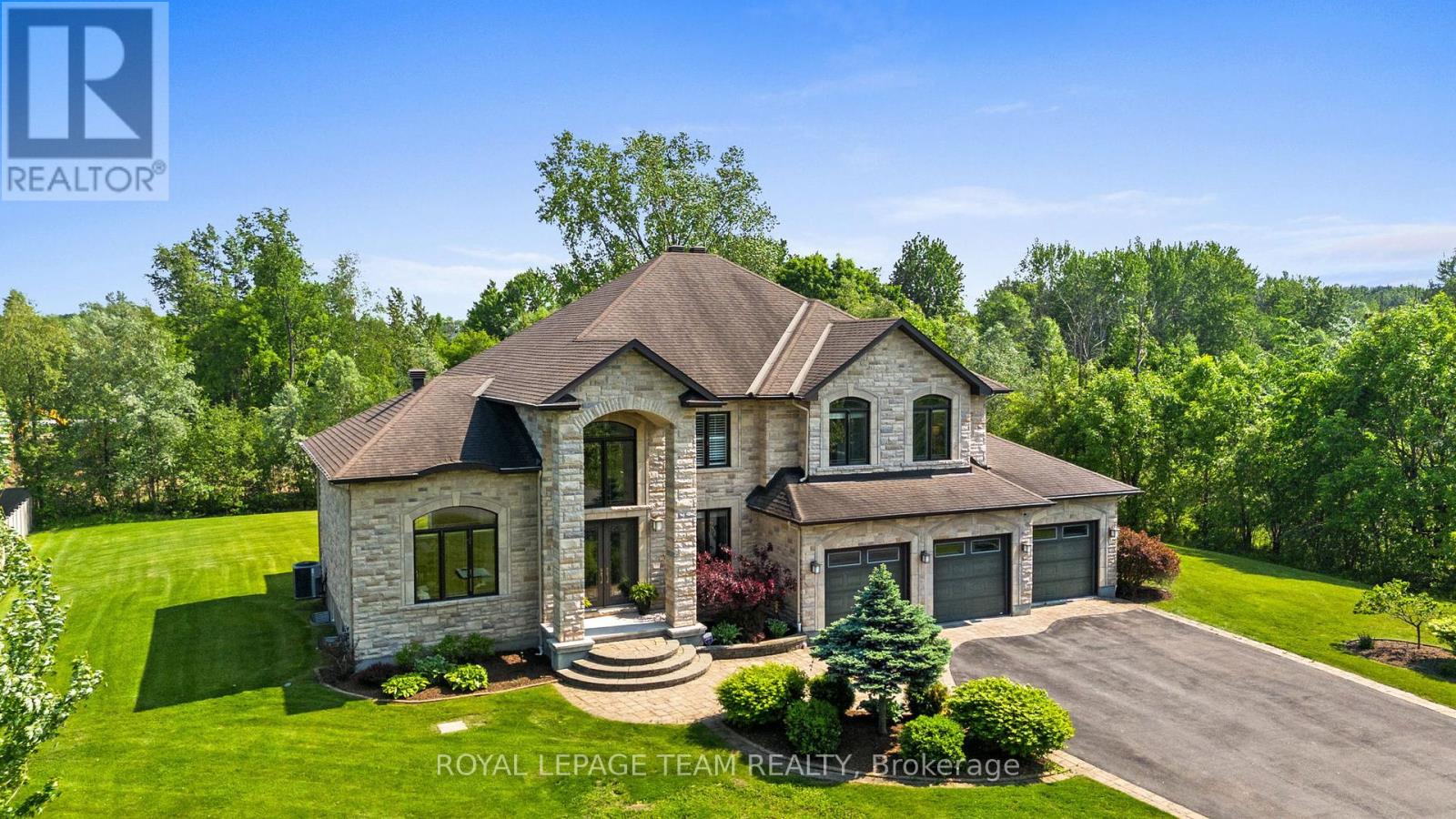 6132 PEBBLEWOODS DRIVE