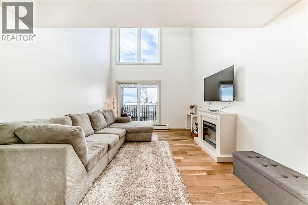 633, 6400 Coach Hill Road SW