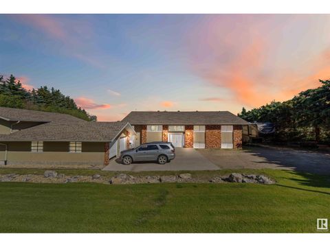 55305 RGE ROAD 242 Rural Sturgeon County AB T5E5S7