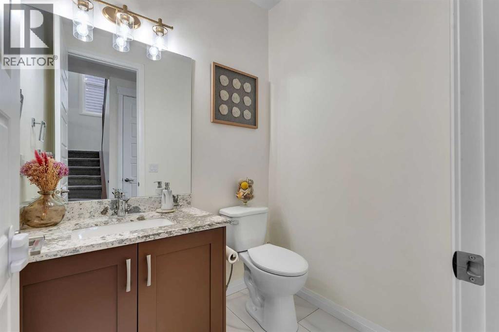 838 Edgefield Street