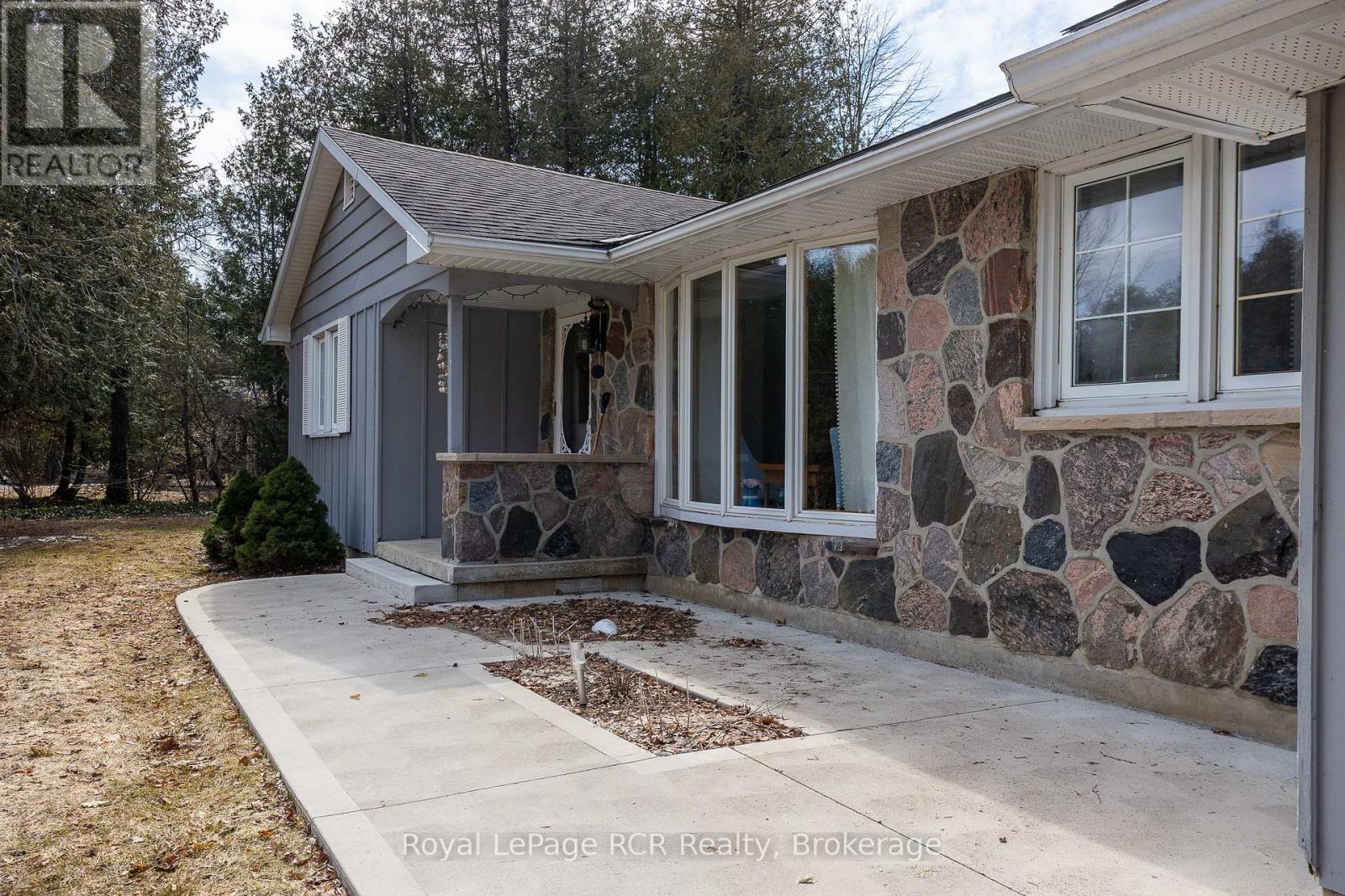 406 BALMY BEACH ROAD