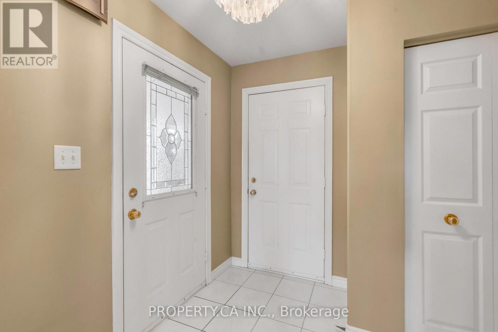 294 HUCK CRESCENT