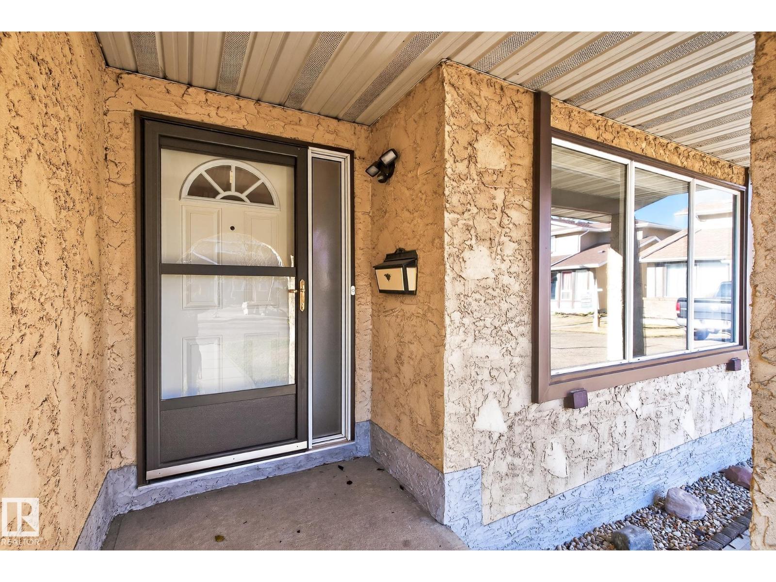 10948 BEAUMARIS RD NW