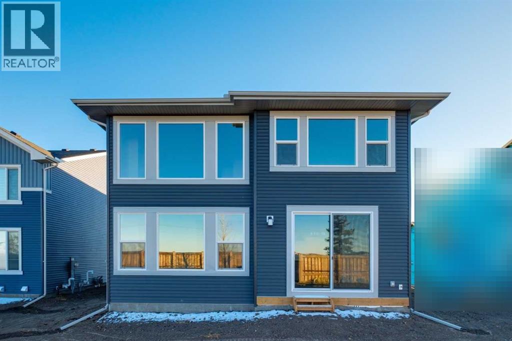 186 Northern Lights Crescent