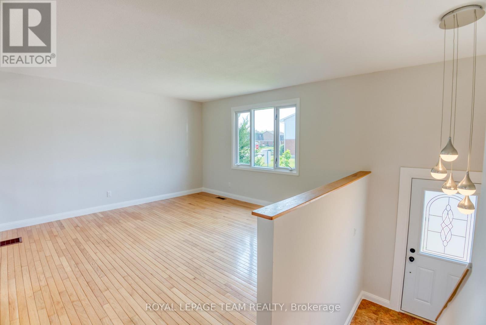 254 WILFRED CRESCENT