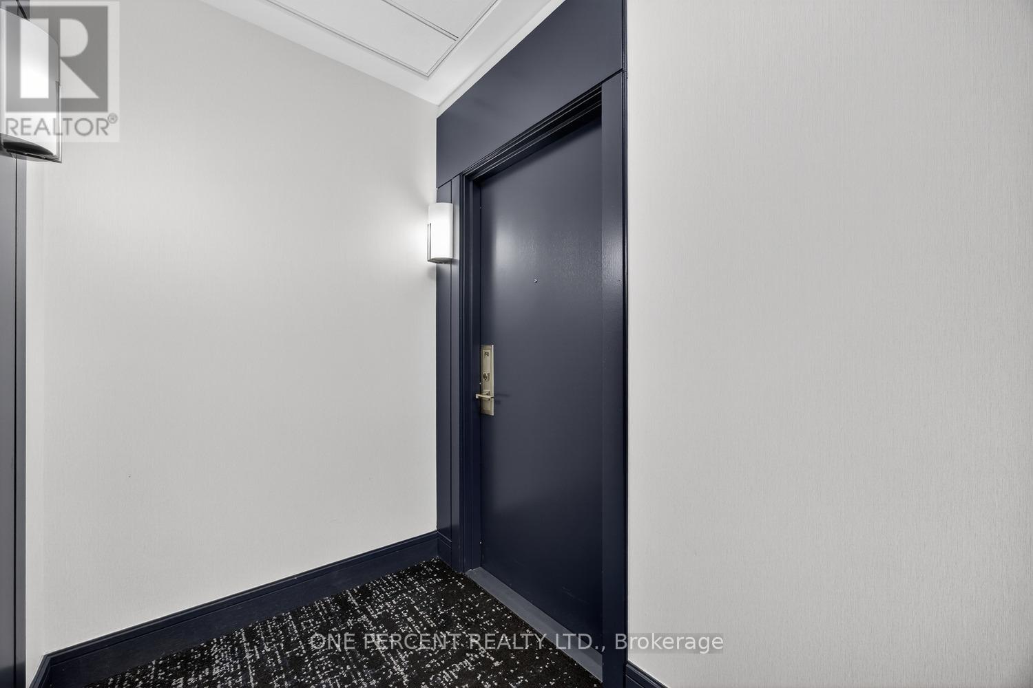 PH11 - 55 DE BOERS DRIVE