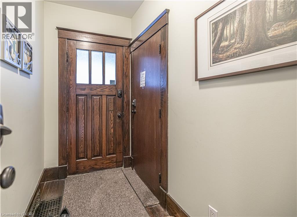 318 FREDERICK Street