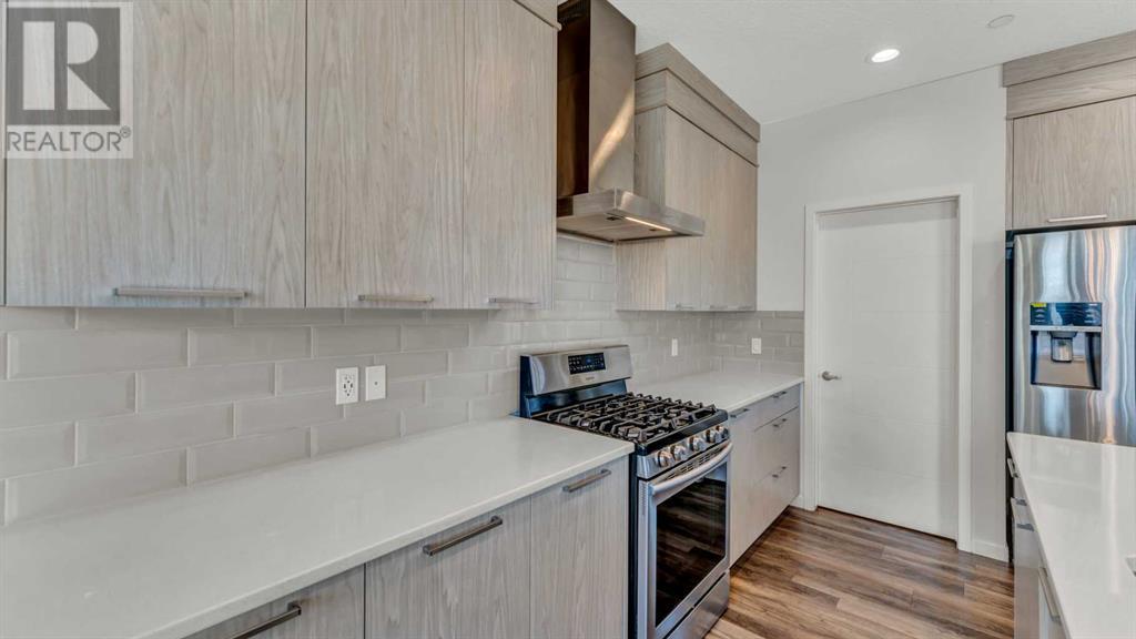 18 Howse Terrace NE