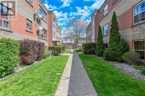 165 & 169 PARK Row S Hamilton ON L8K2K1