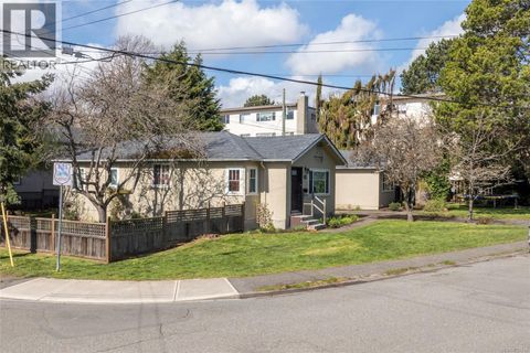 2442/2462 Eastdowne Rd Oak Bay BC V8R5P8