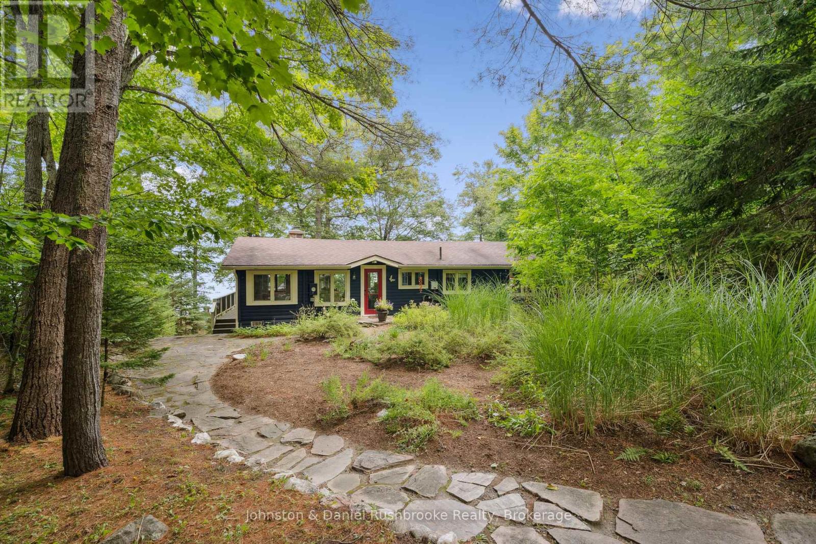 7-1490 JUDDHAVEN ROAD