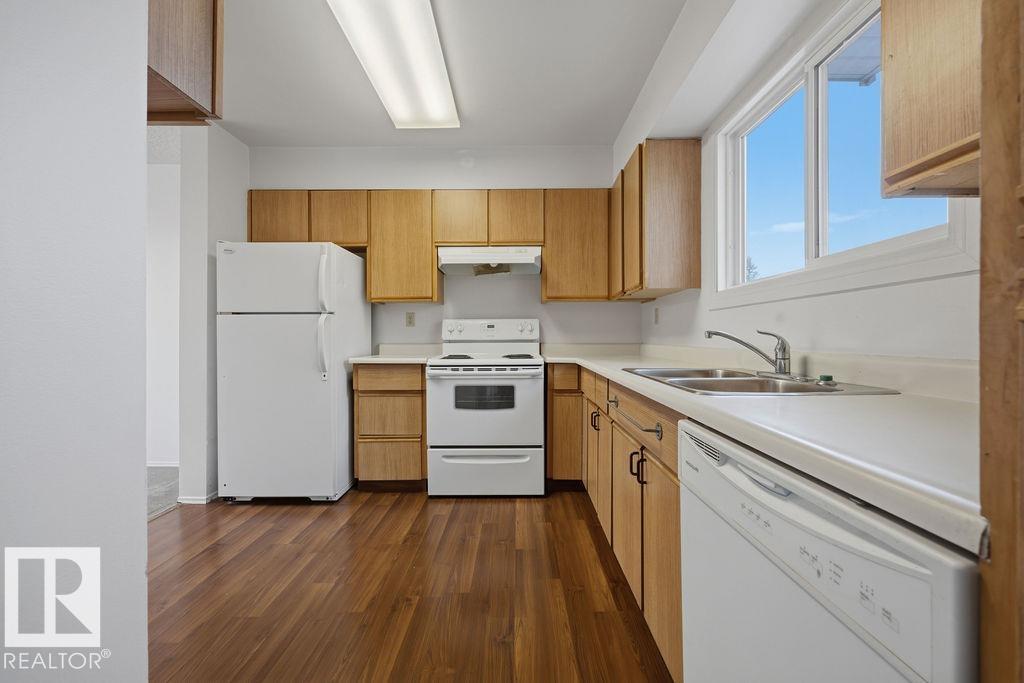 #54 4403 RIVERBEND RD NW