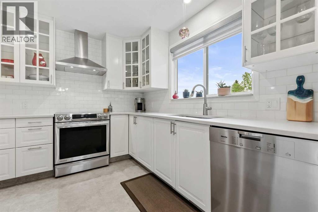 103 Sandarac Place NW