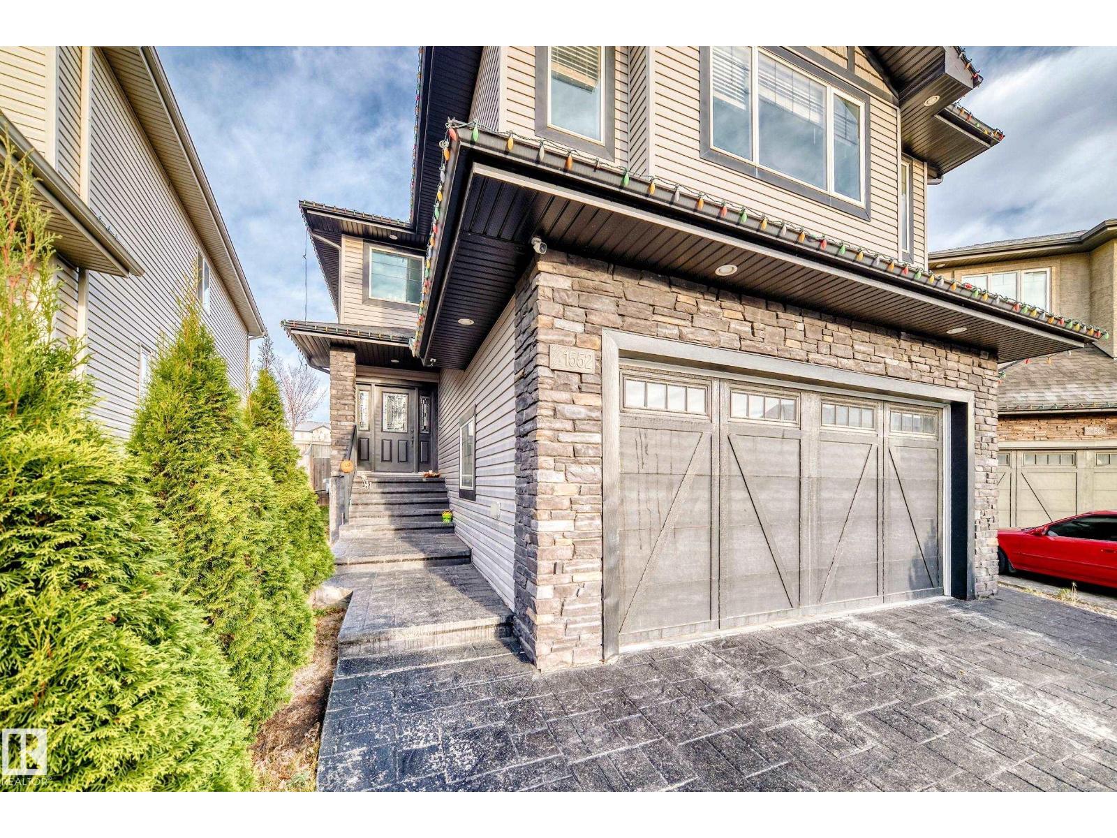 1552 CUNNINGHAM CAPE CA SW