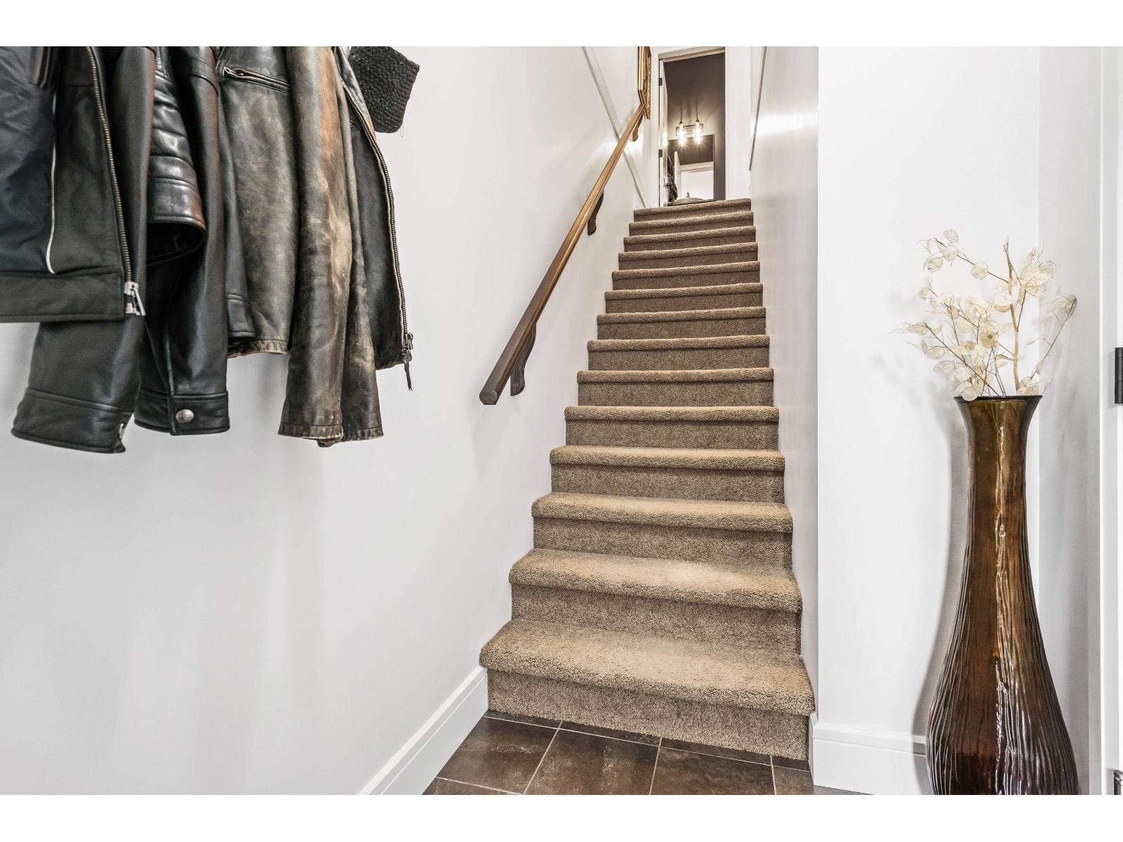 30 45390 VEDDER MOUNTAIN ROAD|Vedder Mountain