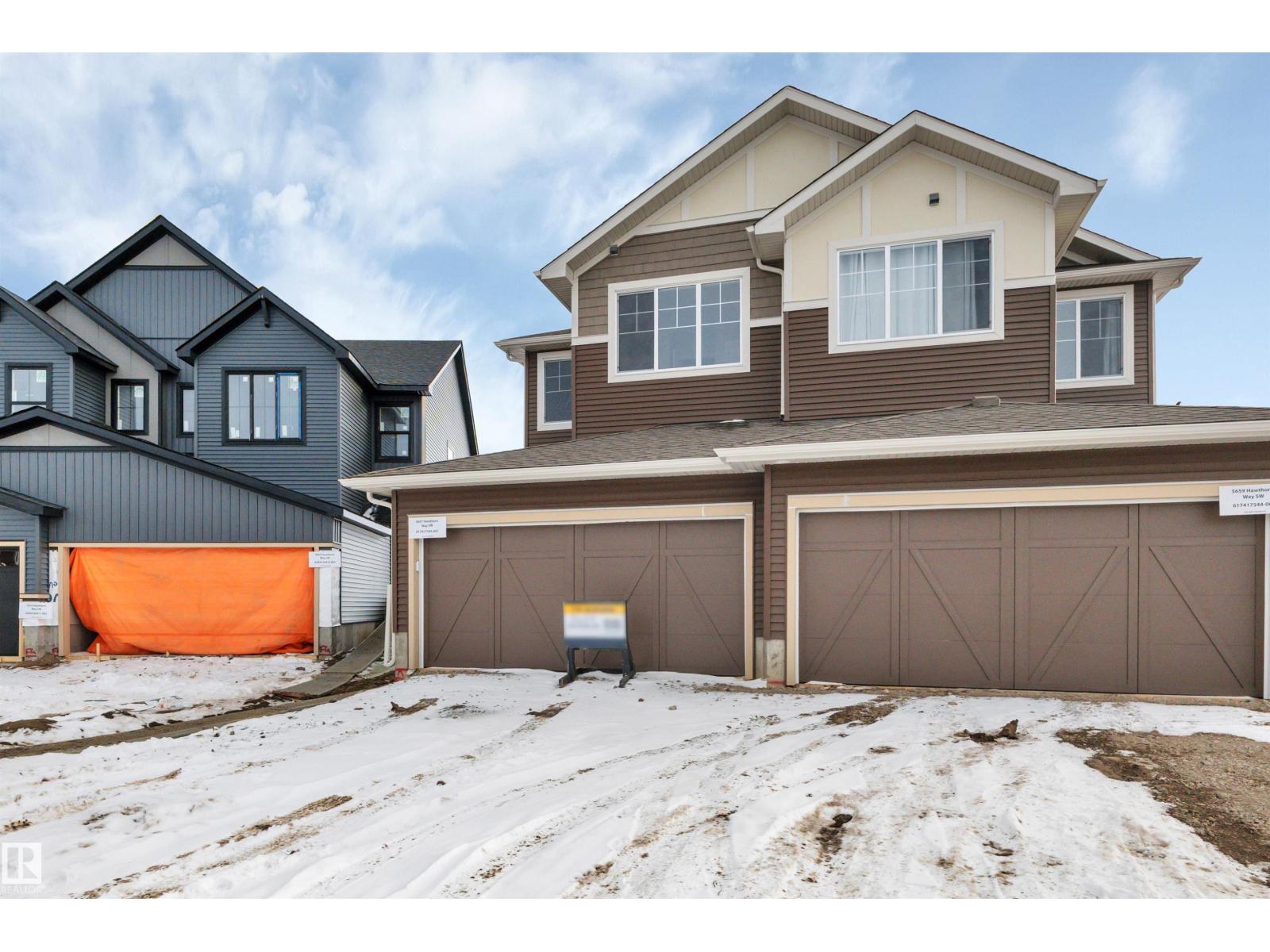 5657 Hawthorn WY SW