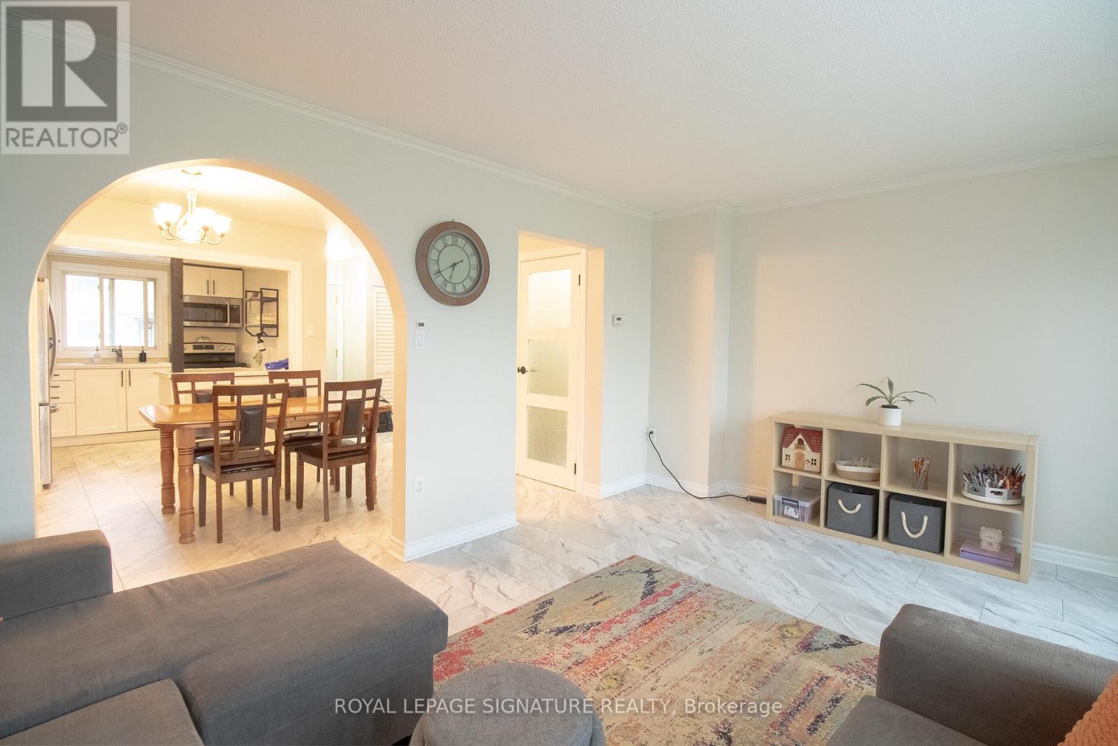 132 - 10 ANGUS ROAD