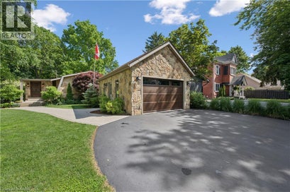 130 BLENHEIM Road Cambridge ON N1S1G1
