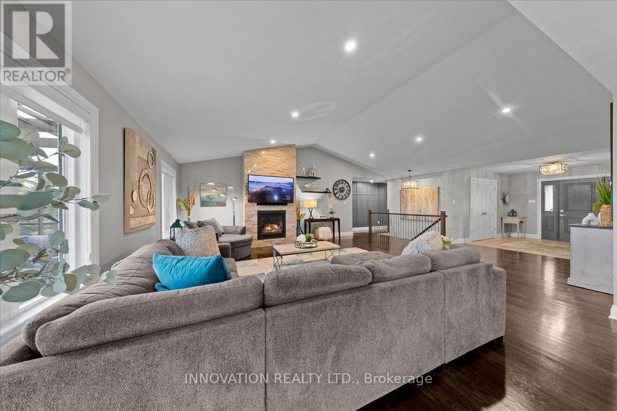 5603 LOMBARDY DRIVE