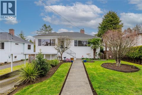 3143 Fifth St Victoria BC V8X1E8