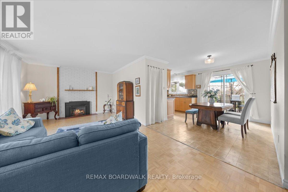 28 GLENMANOR DRIVE