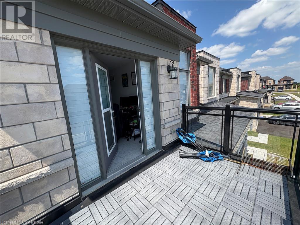 125 COLE TERRACE Terrace
