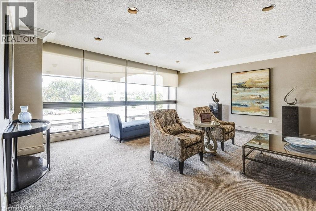 2055 UPPER MIDDLE Road Unit# 205