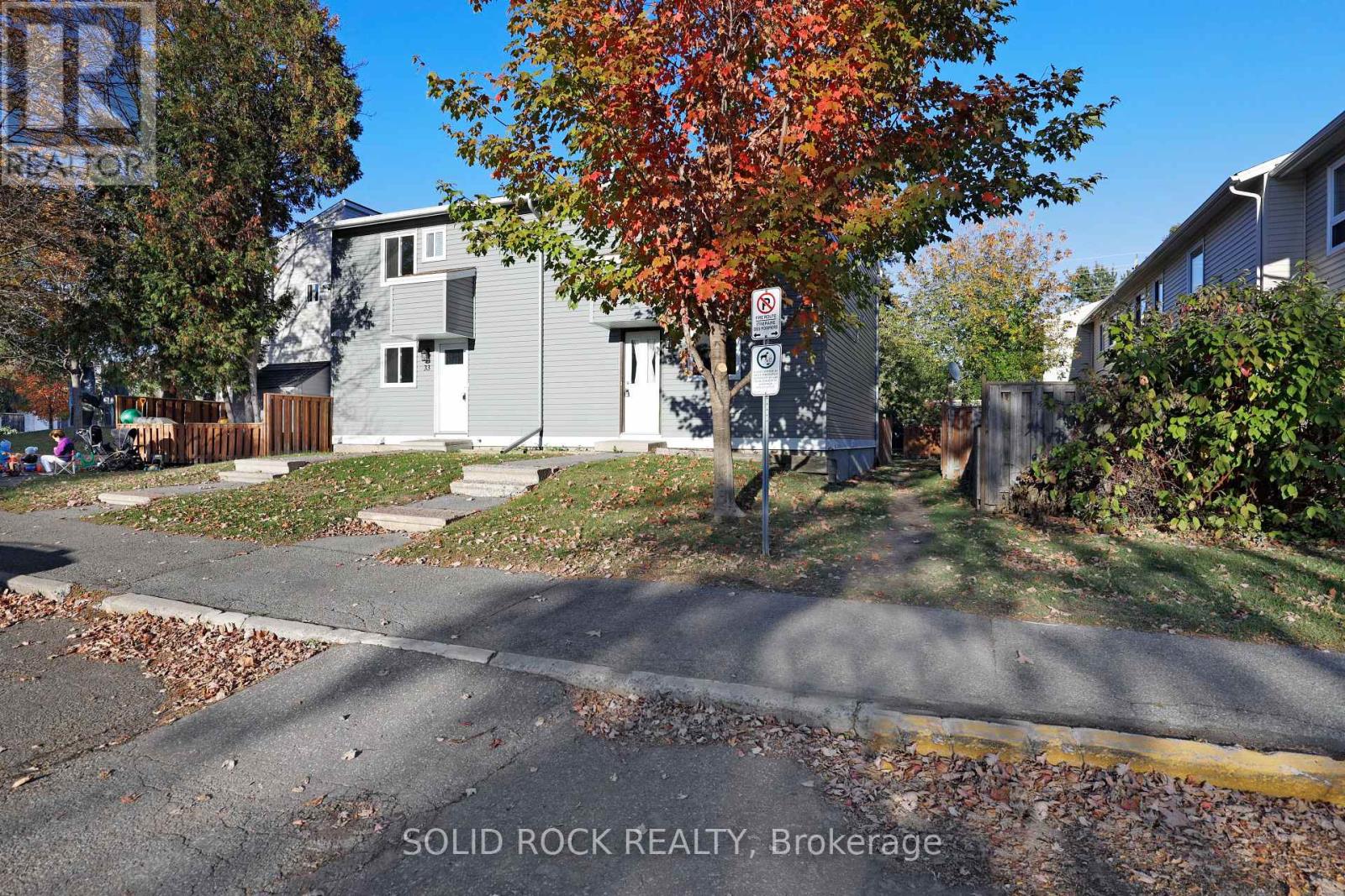 18 - 35 THISTLEDOWN COURT